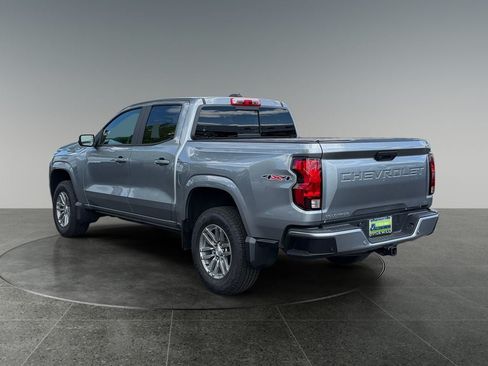 Used 2024 Chevrolet Colorado LT w/ LT Convenience Package II AWD/4WD image 7