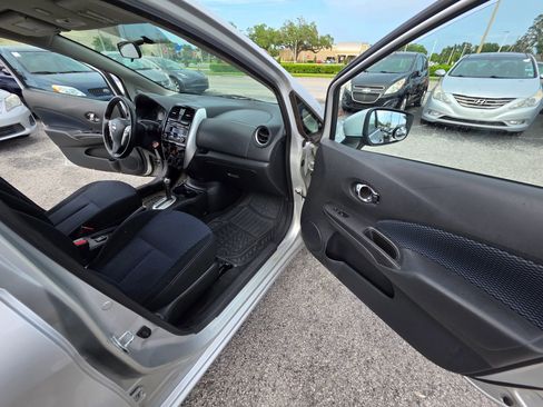 Used 2015 Nissan Versa Note SV image 19
