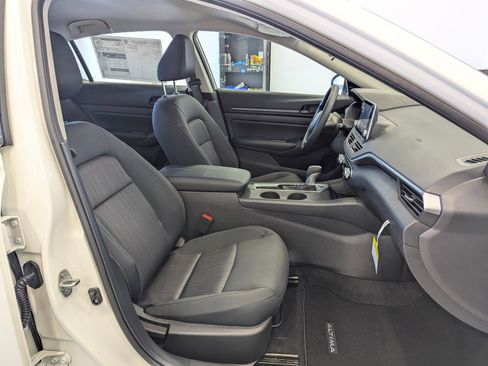 New 2025 Nissan Altima 2.5 S image 15