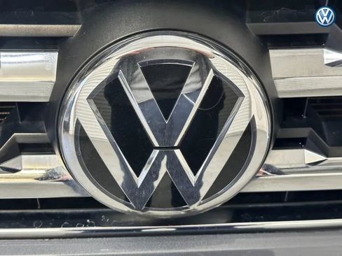 Used 2019 Volkswagen Atlas SE image 34