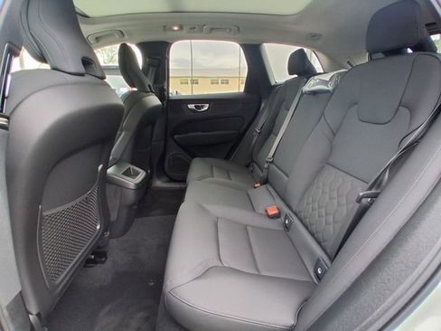 New 2026 Volvo XC60 B5 Core AWD/4WD image 15