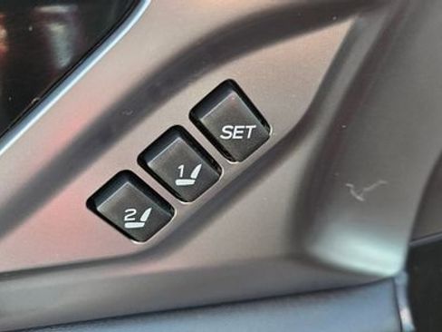 Used 2023 Subaru Outback Limited AWD/4WD image 17