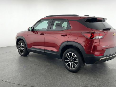 Used 2025 Chevrolet TrailBlazer LT image 6