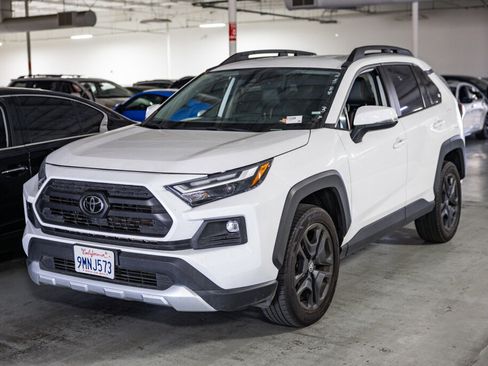 Used 2024 Toyota RAV4 Adventure AWD/4WD image 2