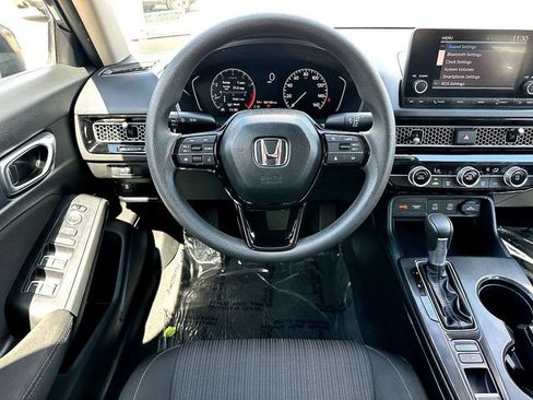 Used 2025 Honda Civic LX image 21