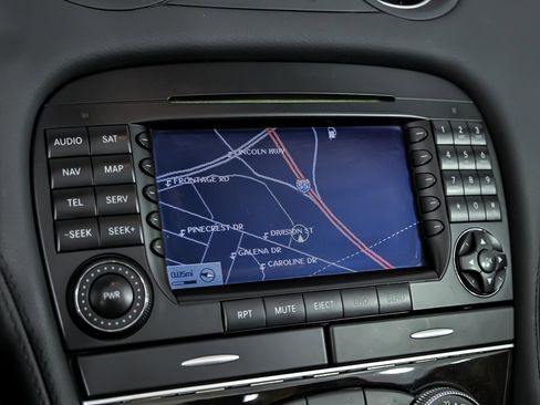 Used 2007 Mercedes-Benz SL 55 AMG image 29