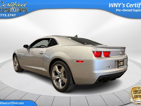 Used 2010 Chevrolet Camaro SS w/ RS Package RWD image 8