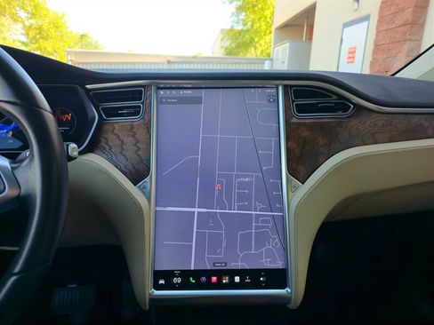 Used 2017 Tesla Model X 100D AWD/4WD image 20