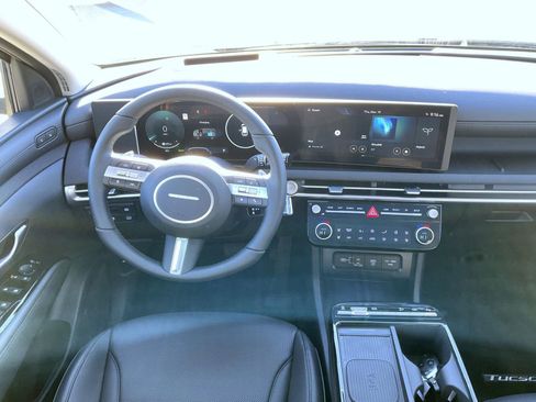 New 2026 Hyundai Tucson Limited image 13