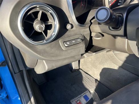 Used 2022 Chevrolet Camaro SS image 27