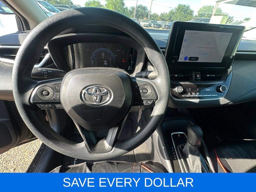 Used 2026 Toyota Corolla LE FWD image 9