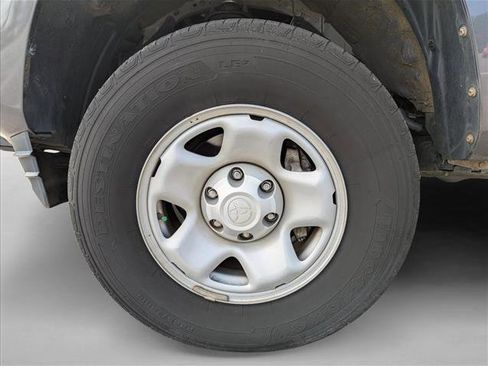 Used 2022 Toyota Tacoma SR5 image 9