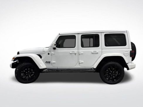 Used 2021 Jeep Wrangler Unlimited Sahara image 12
