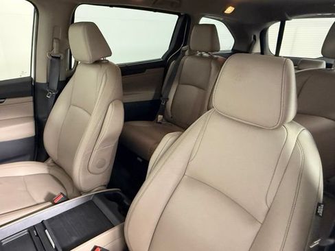 Used 2023 Honda Odyssey Touring image 28