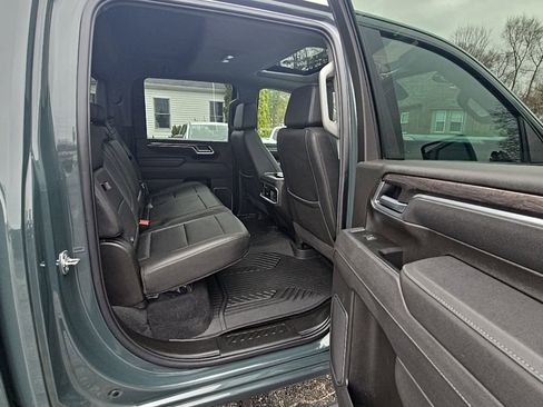 Used 2025 Chevrolet Silverado 2500 LTZ w/ Trail Boss Package AWD/4WD image 18