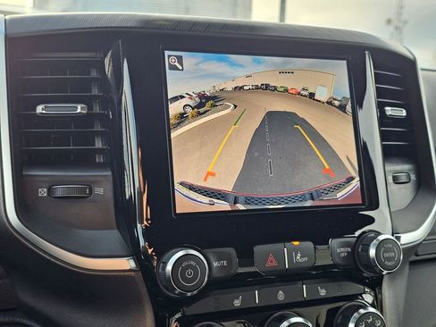 New 2026 RAM 1500 Big Horn AWD/4WD image 22