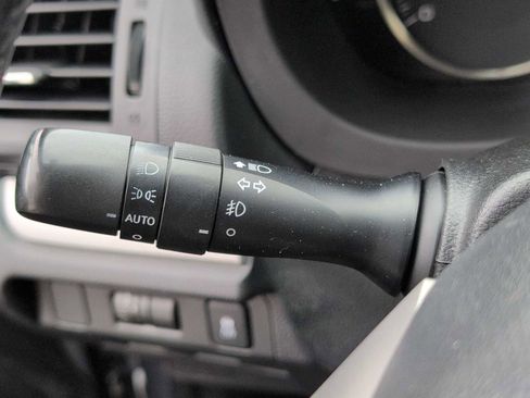 Used 2014 Subaru Crosstrek 2.0i Limited w/ Popular Package #2 image 22