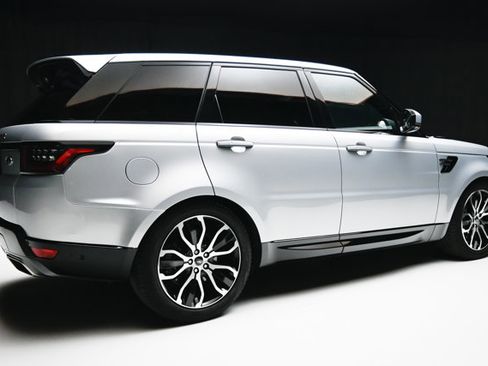 Used 2022 Land Rover Range Rover Sport HSE Silver Edition image 27