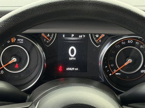 Used 2021 Jeep Wrangler Unlimited Sport image 15