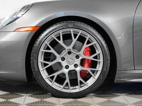 Certified 2021 Porsche 911 Targa 4S AWD/4WD image 20