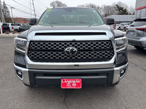 Used 2018 Toyota Tundra SR5 w/ TRD Off Road Package image 6