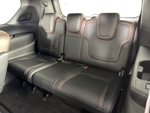 New 2026 Nissan Armada SL w/ Captain's Chari Seat Package image 23