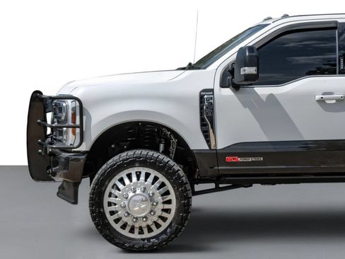 Used 2024 Ford F350 King Ranch w/ FX4 Off-Road Package AWD/4WD image 10