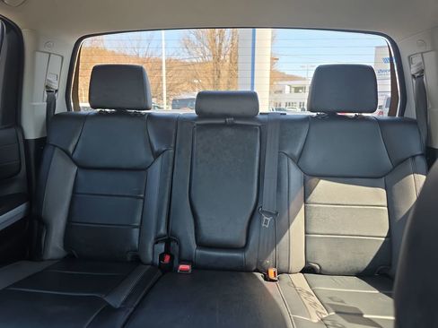 Used 2018 Toyota Tundra Limited w/ Limited Premium Package AWD/4WD image 39