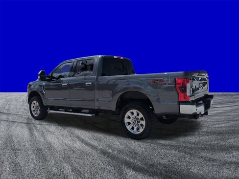 Certified 2017 Ford F250 Lariat w/ Chrome Package AWD/4WD image 6