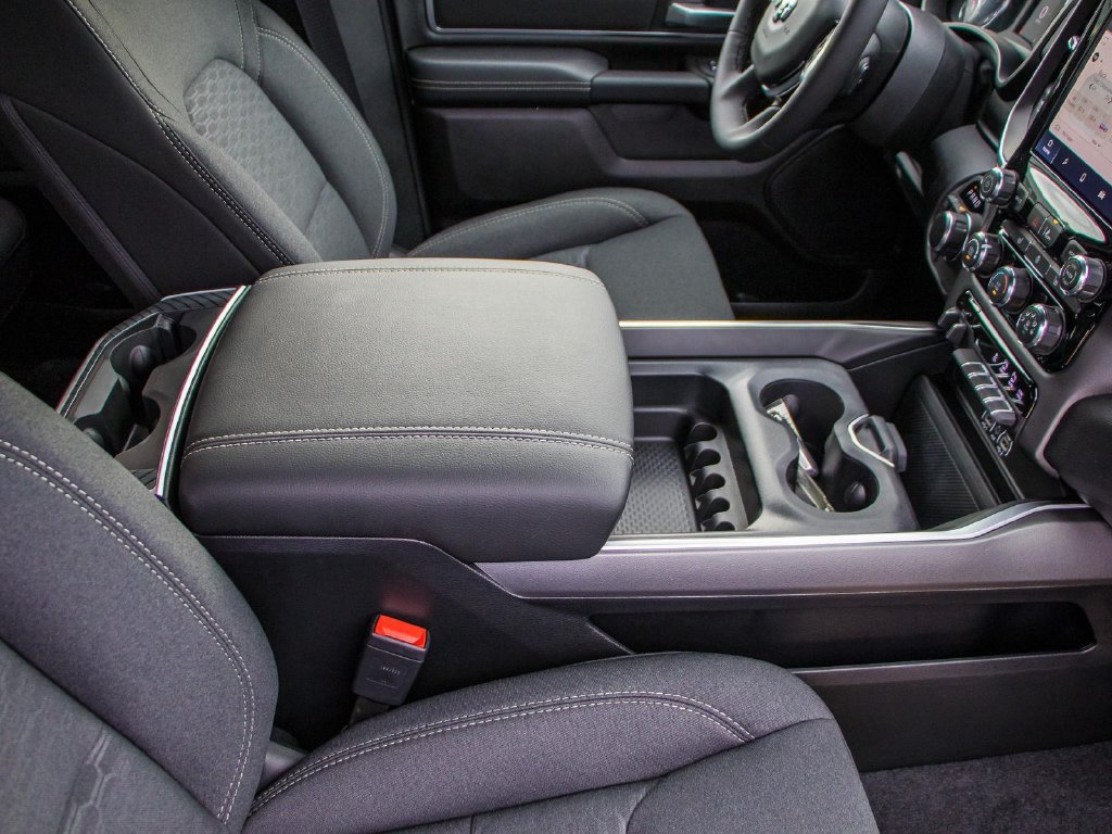Used 2025 RAM 1500 Big Horn AWD/4WD image 20