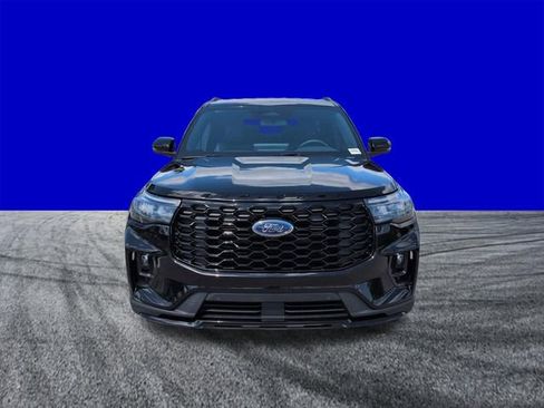 New 2026 Ford Explorer ST-Line w/ ST-Line Street Pack RWD image 9