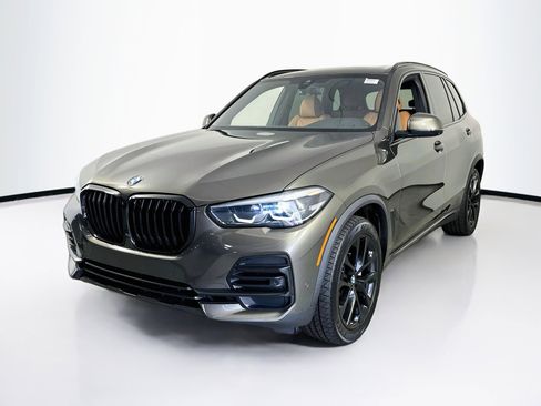Used 2023 BMW X5 sDrive40i w/ Premium Package RWD image 1