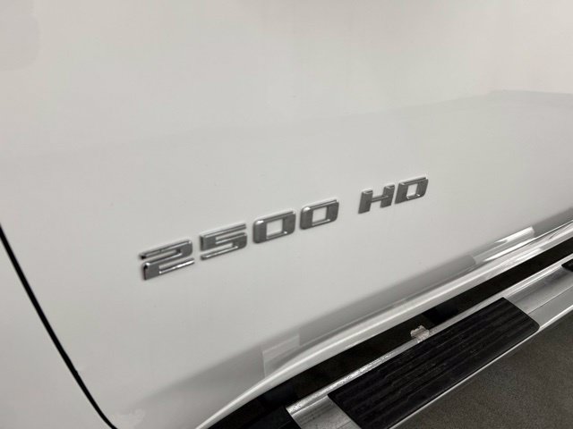 Used 2023 Chevrolet Silverado 2500 LT w/ Convenience Package AWD/4WD image 24
