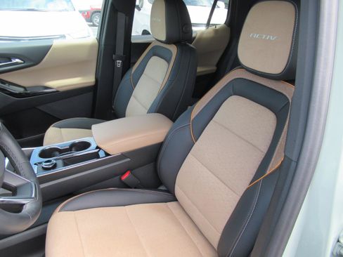 Certified 2025 Chevrolet Equinox ACTIV w/ Safety and Technology Package FWD image 20
