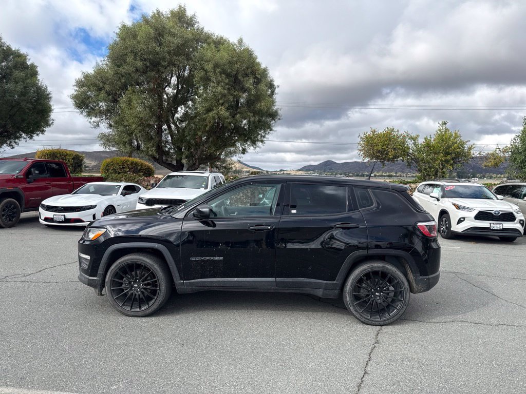 Used 2018 Jeep Compass Sport FWD image 9