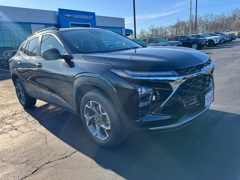 New 2026 Chevrolet Trax LT w/ Driver Confidence Package image 26