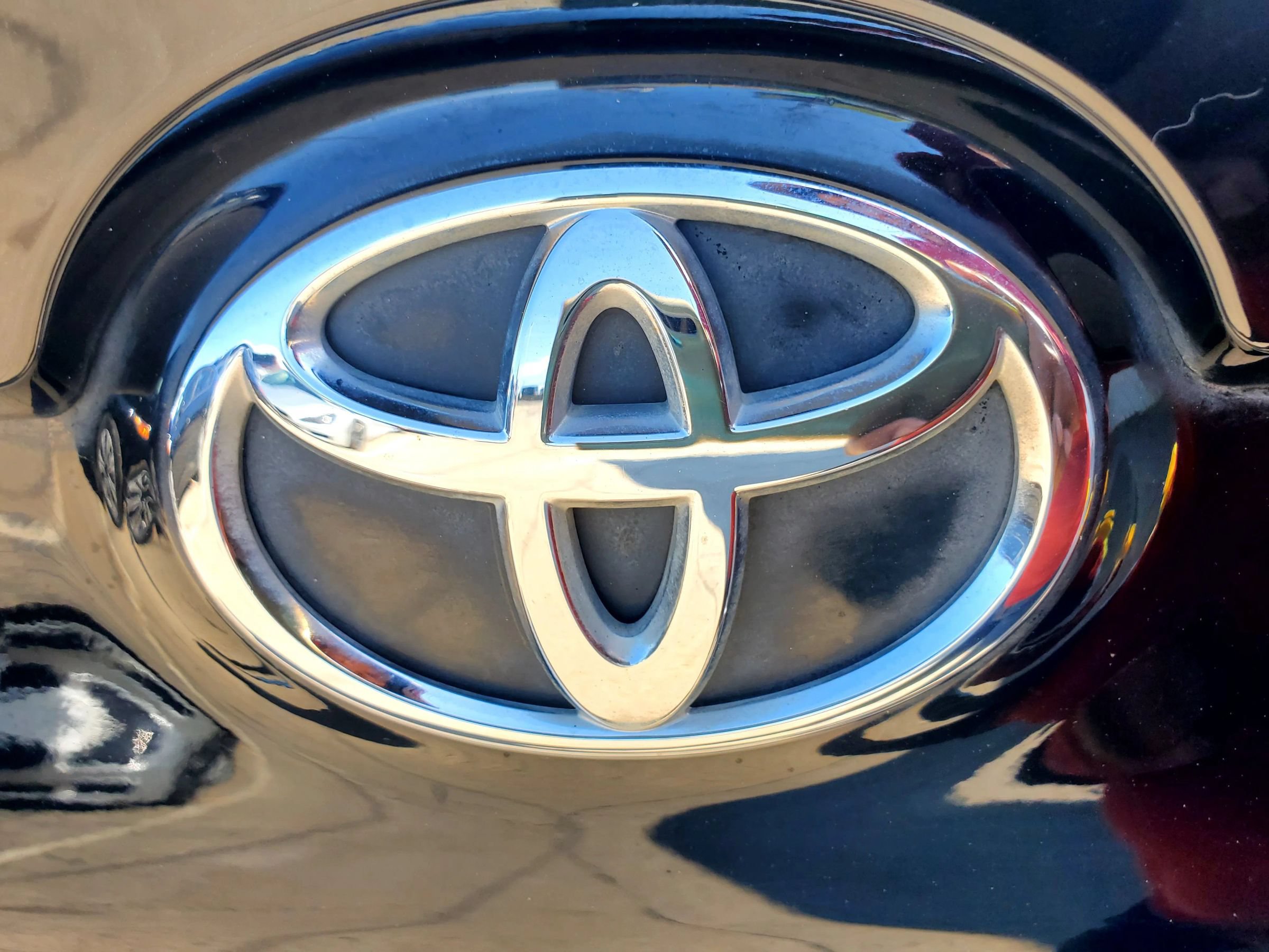 Used 2016 Toyota Camry SE FWD image 8