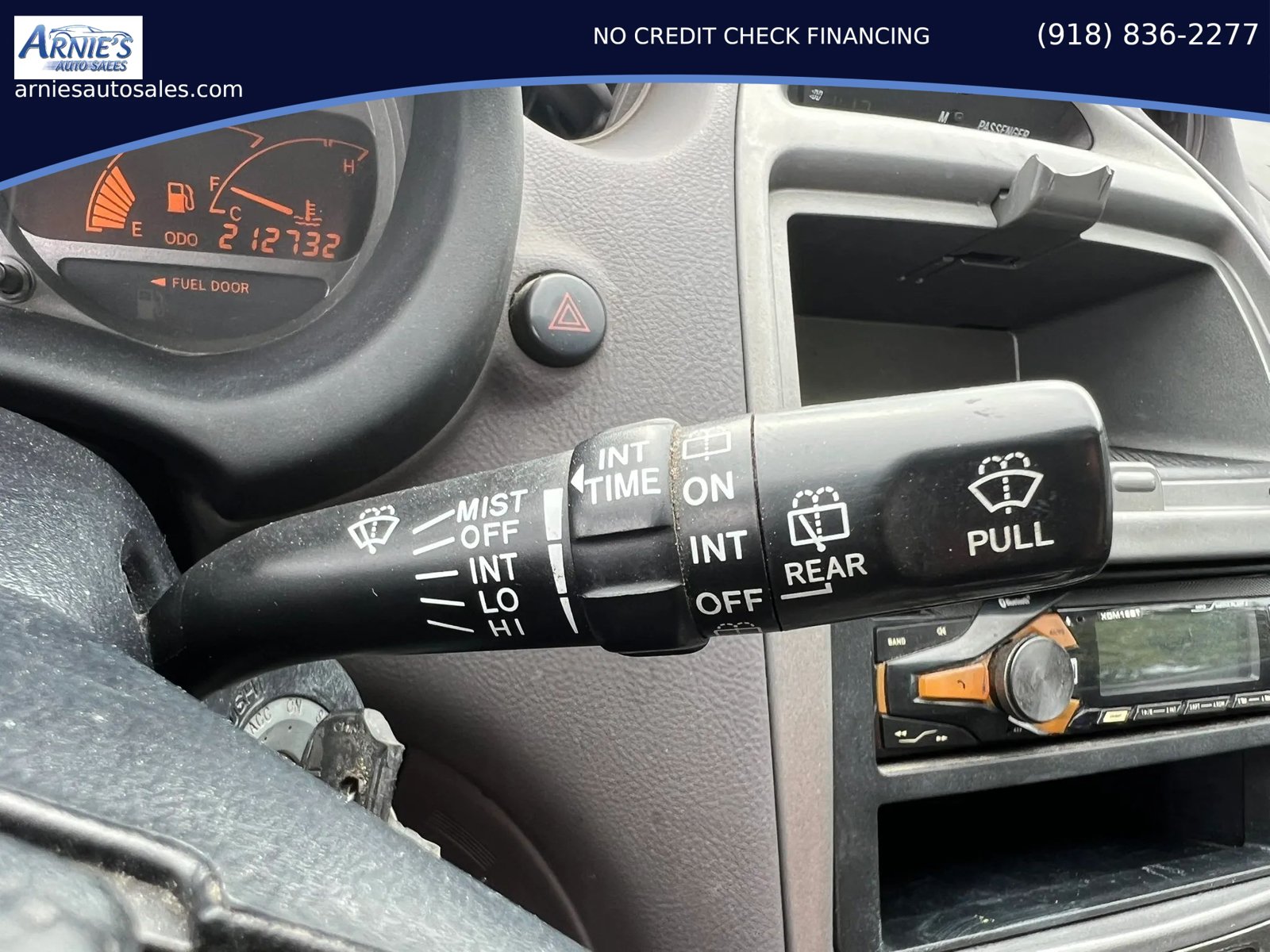Used 2000 Toyota Celica GT-S FWD image 18