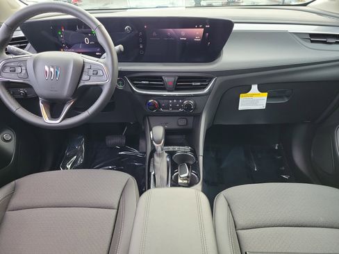 Used 2025 Buick Encore GX Preferred w/ Comfort Package image 9