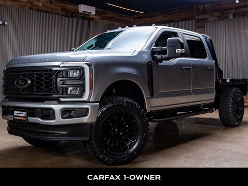 Used 2023 Ford F250 XL w/ STX Appearance Package image 5