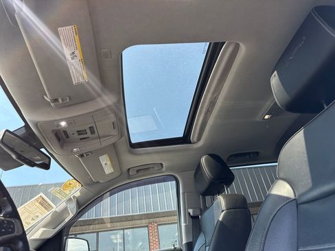 Used 2018 GMC Sierra 1500 Denali w/ Denali Ultimate Package AWD/4WD image 23