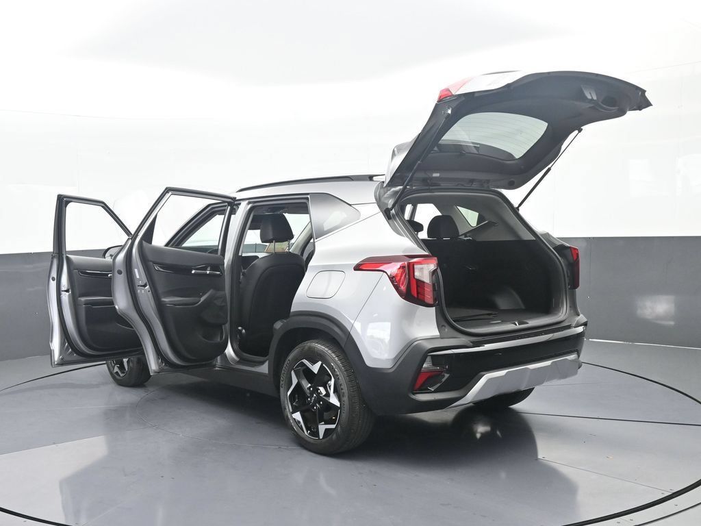 Used 2025 Kia Seltos EX w/ EX Sunroof Package FWD image 72