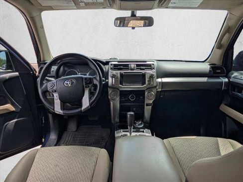 Used 2016 Toyota 4Runner SR5 AWD/4WD image 11