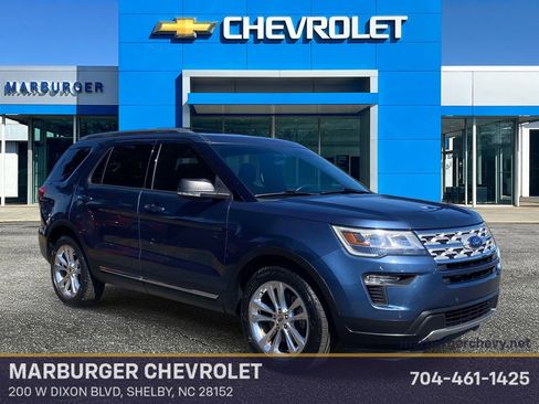 Used 2018 Ford Explorer XLT w/ Equipment Group 202A image 1
