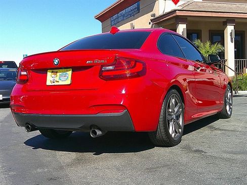 Used 2016 BMW M235i Coupe w/ Technology Package image 7