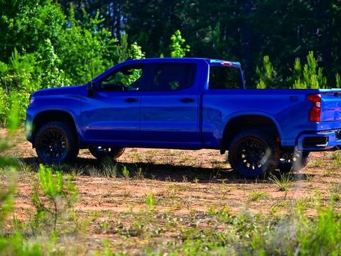 New 2025 Chevrolet Silverado 1500 Custom image 10