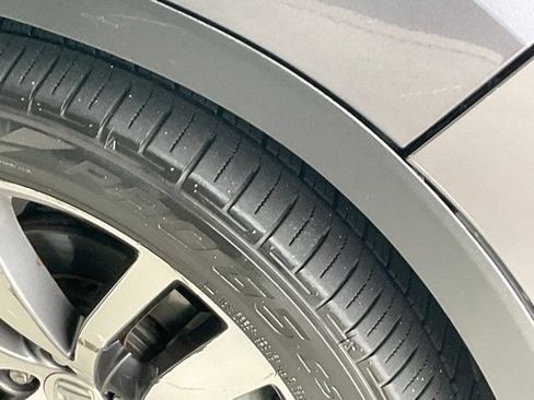 Used 2016 Honda Pilot Touring image 30