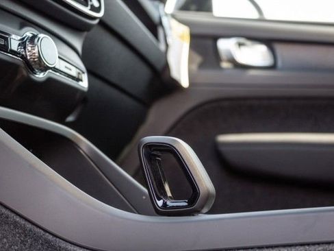 New 2024 Volvo C40 P8 Recharge Plus w/ Climate Package image 22