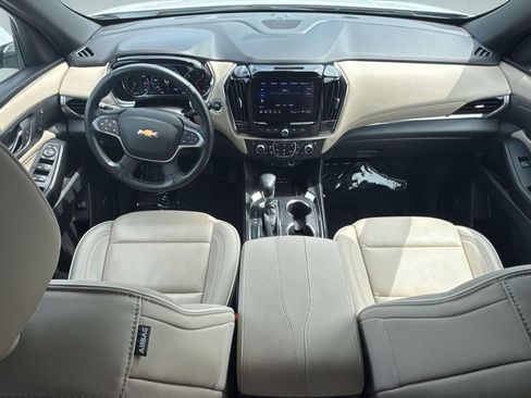 Used 2023 Chevrolet Traverse Premier AWD/4WD image 29