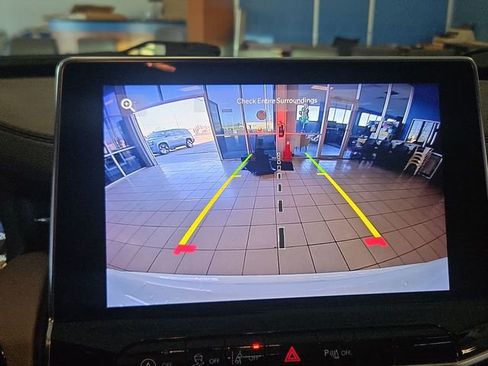 Used 2024 Jeep Compass Limited image 17